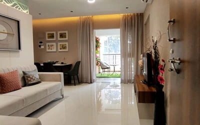 Description of image 1